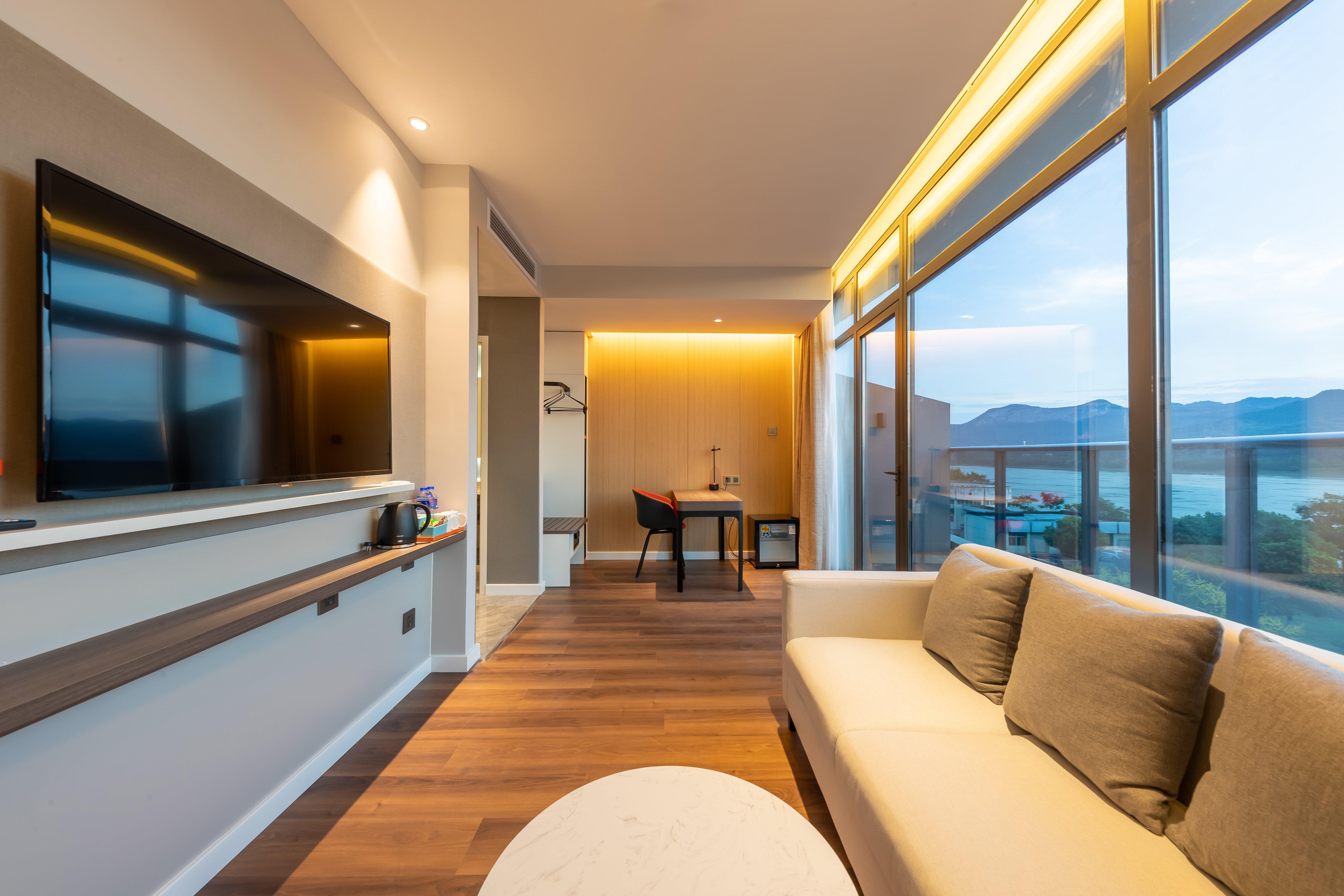 Holiday Inn Express Yichang Riverside By Ihg Esterno foto