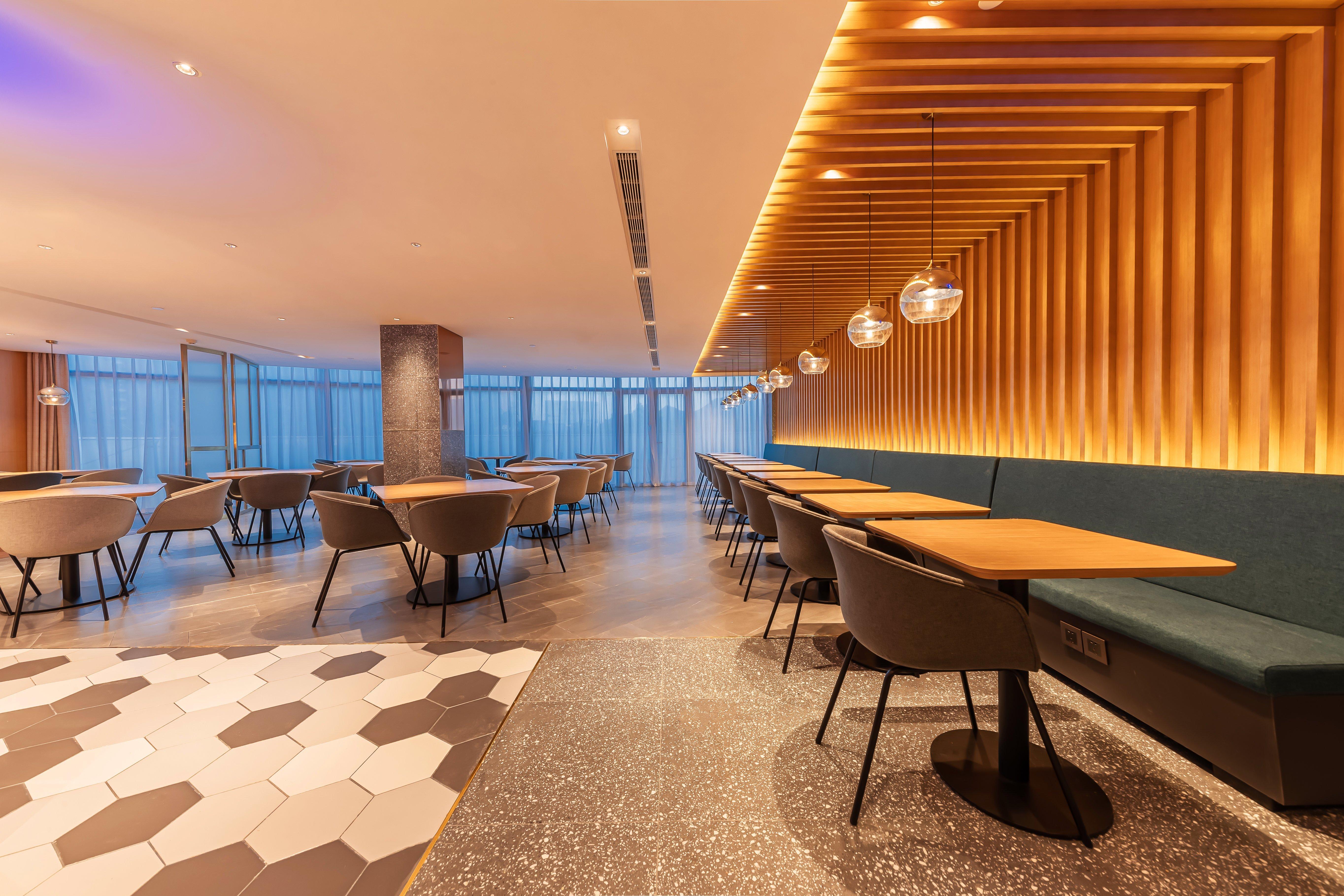 Holiday Inn Express Yichang Riverside By Ihg Esterno foto