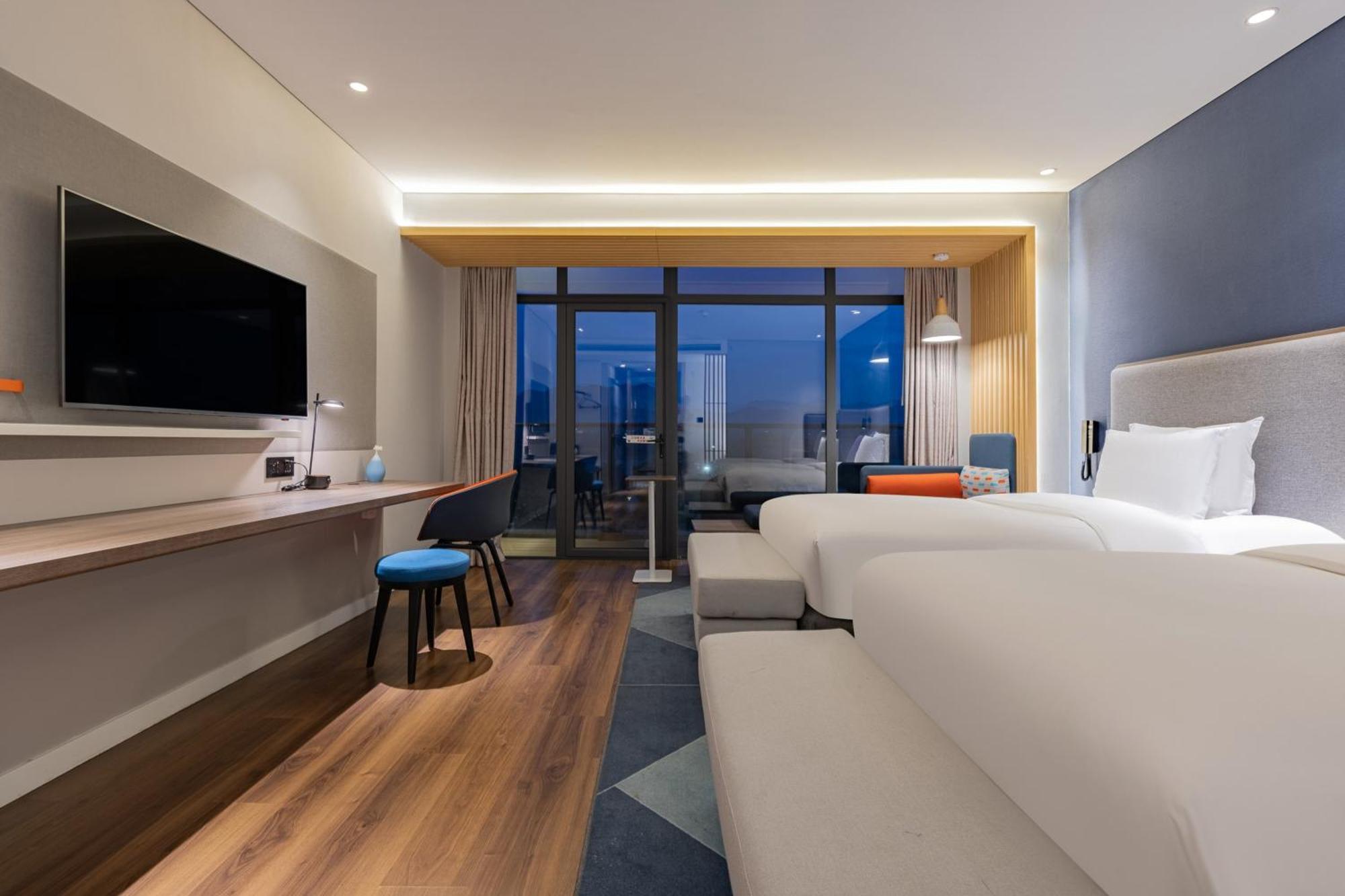 Holiday Inn Express Yichang Riverside By Ihg Esterno foto